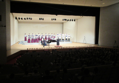  高坂混声合唱団第10回定期演奏会の画像です。