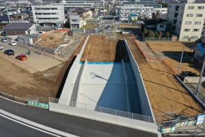 G,L,U躯体完成（箭弓町から松葉町を望む）