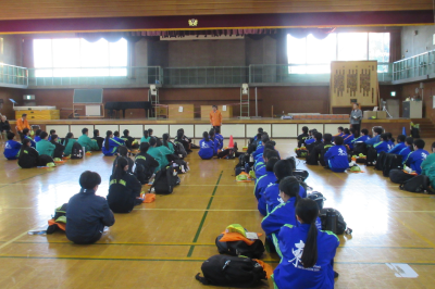 スリーデーマーチ中学生ボランティア開会式の画像です。