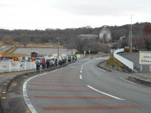 川の博物館に到着