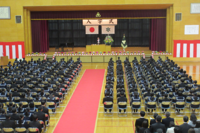  南中学校入学式の画像です。