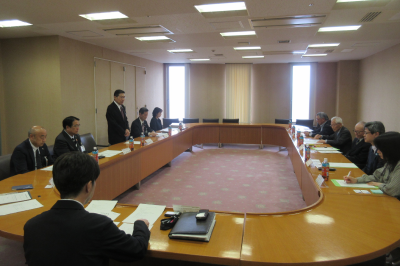  日本ｽﾘｰﾃﾞｰﾏｰﾁ主催者会議の画像です。