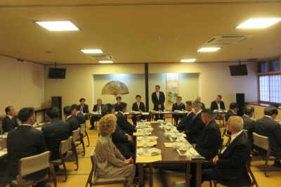  未来を語る会の画像です。