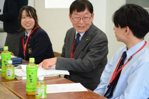 意見交換の場の様子5
