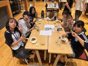 夕食の様子