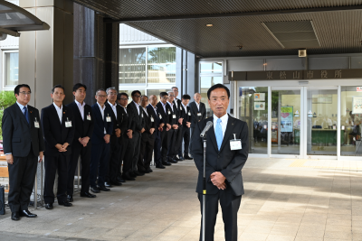 市長登庁式の画像です。