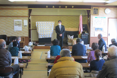 青鳥青寿会新年会の画像です。