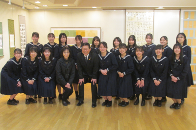 松山女子高等学校書道展の画像です。