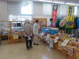 市役所夕市の写真