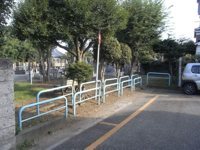 上松本町公園正面