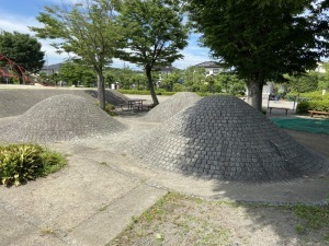 殿山北公園のピンコロ山