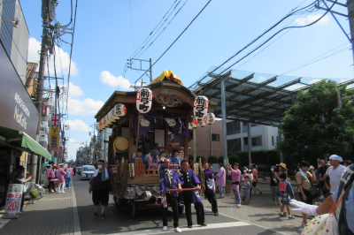 箭弓町夏祭り（山車・子供神輿出発式）の画像です。