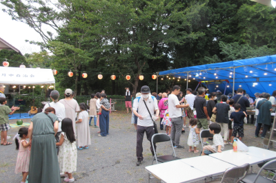 月中夏祭りの画像です。