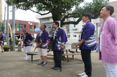 箭弓町夏祭り(こども神輿出発式)の画像です。