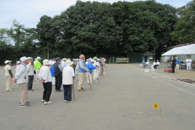 第53回東松山市市民総合体育大会ゲートボールの部開会式の画像です。