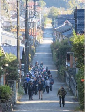 もう少しで岩殿観音