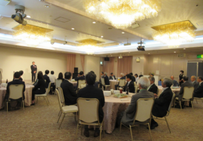 関東信越税理士会東松山支部情報交換会の画像です。